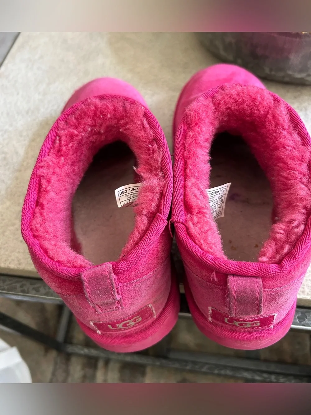 UGG Classic Ultra Mini Fuchsia Boots Sz 4 1130750K